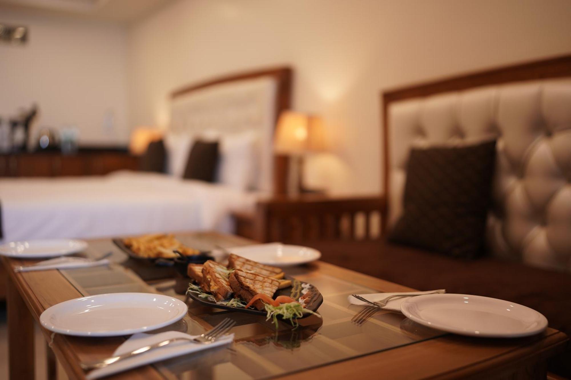 Perfectstayz Mokshada Suites มัสซูรี ภายนอก รูปภาพ